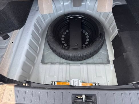 Used 2023 Nissan Versa S FWD image 24
