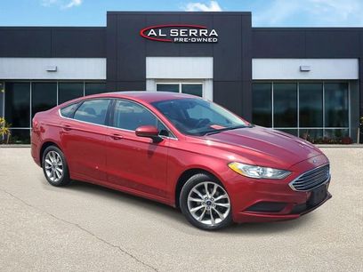 Used 2017 Ford Fusion SE w/ Fusion SE Technology Package