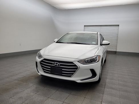 Used 2017 Hyundai Elantra SE image 15