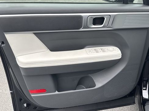 Used 2026 Hyundai Santa Fe SEL FWD image 10