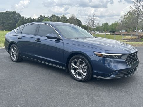Used 2024 Honda Accord EX image 7