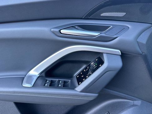 Certified 2025 Audi Q5 Premium Plus w/ Premium Plus image 11