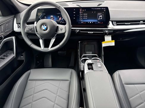 New 2026 BMW X1 xDrive28i w/ Technology Package AWD/4WD image 17