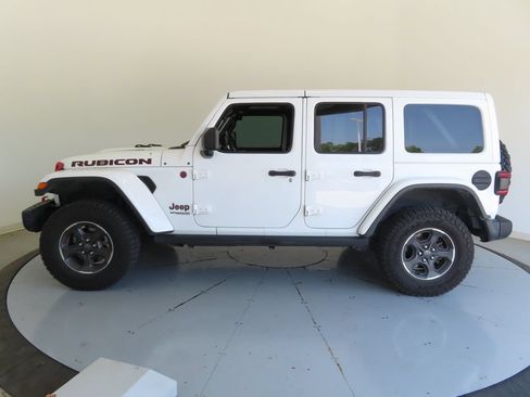 Used 2021 Jeep Wrangler Unlimited Rubicon w/ Uconnect 4C Nav & Sound Group AWD/4WD image 6
