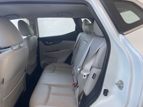 Used 2022 Nissan Rogue Sport SL image 27