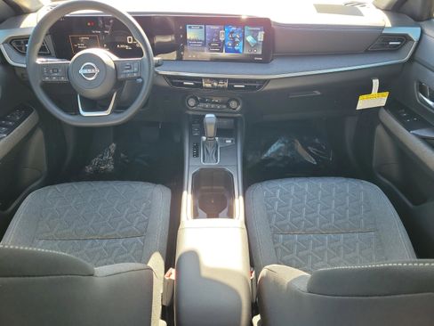 New 2026 Nissan Kicks SV image 12