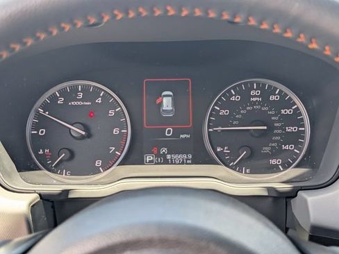 Used 2025 Subaru Crosstrek 2.5i Limited AWD/4WD image 27