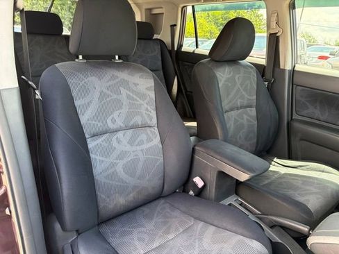 Used 2012 Scion xB FWD image 26