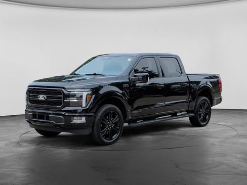 Used 2024 Ford F150 Lariat w/ Equipment Group 502A High AWD/4WD image 3