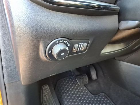 New 2026 Jeep Compass Trailhawk w/ Sun, Sound & Navigation Group image 19