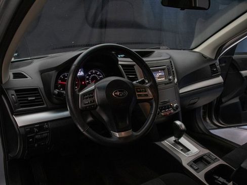 Used 2014 Subaru Outback 2.5i Premium image 24