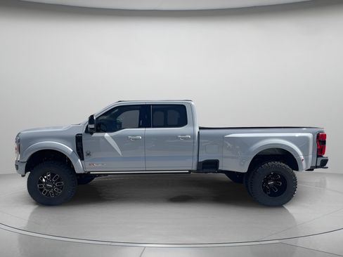 New 2026 Ford F350 Platinum AWD/4WD image 6