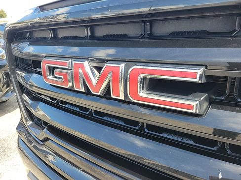 Used 2021 GMC Sierra 1500 Elevation RWD image 5