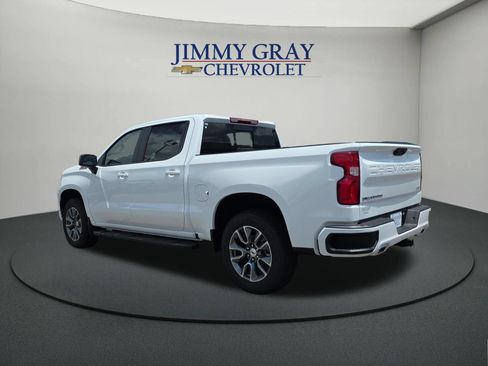 New 2026 Chevrolet Silverado 1500 RST w/ Convenience Package II AWD/4WD image 3