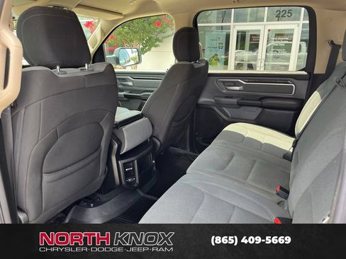 Used 2020 RAM 1500 Big Horn AWD/4WD image 15