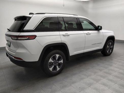 Used 2022 Jeep Grand Cherokee Limited 4xe AWD/4WD image 10