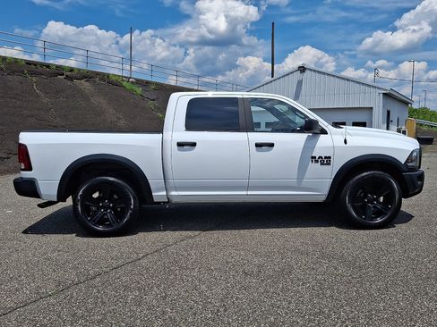 Certified 2024 RAM 1500 Warlock AWD/4WD image 7