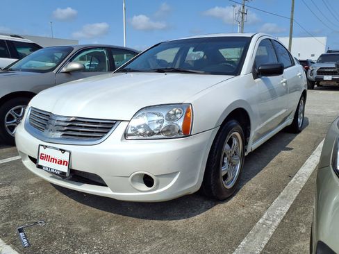 Used 2007 Mitsubishi Galant ES FWD image 2