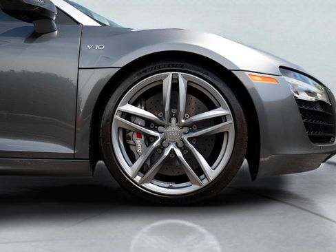 Used 2015 Audi R8 V10 AWD/4WD image 25