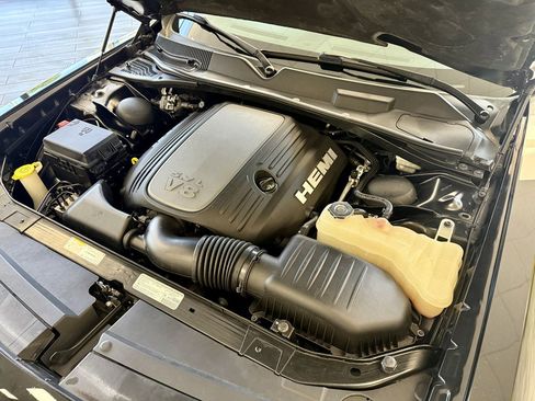 Used 2013 Dodge Challenger R/T Plus image 17