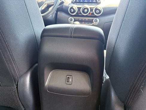 Used 2024 Nissan Sentra SV FWD image 16