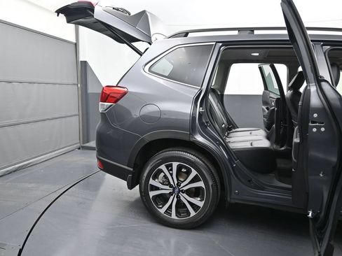 Used 2021 Subaru Forester Limited AWD/4WD image 10