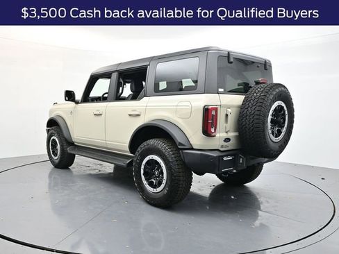 New 2025 Ford Bronco Outer Banks w/ Sasquatch Package image 5