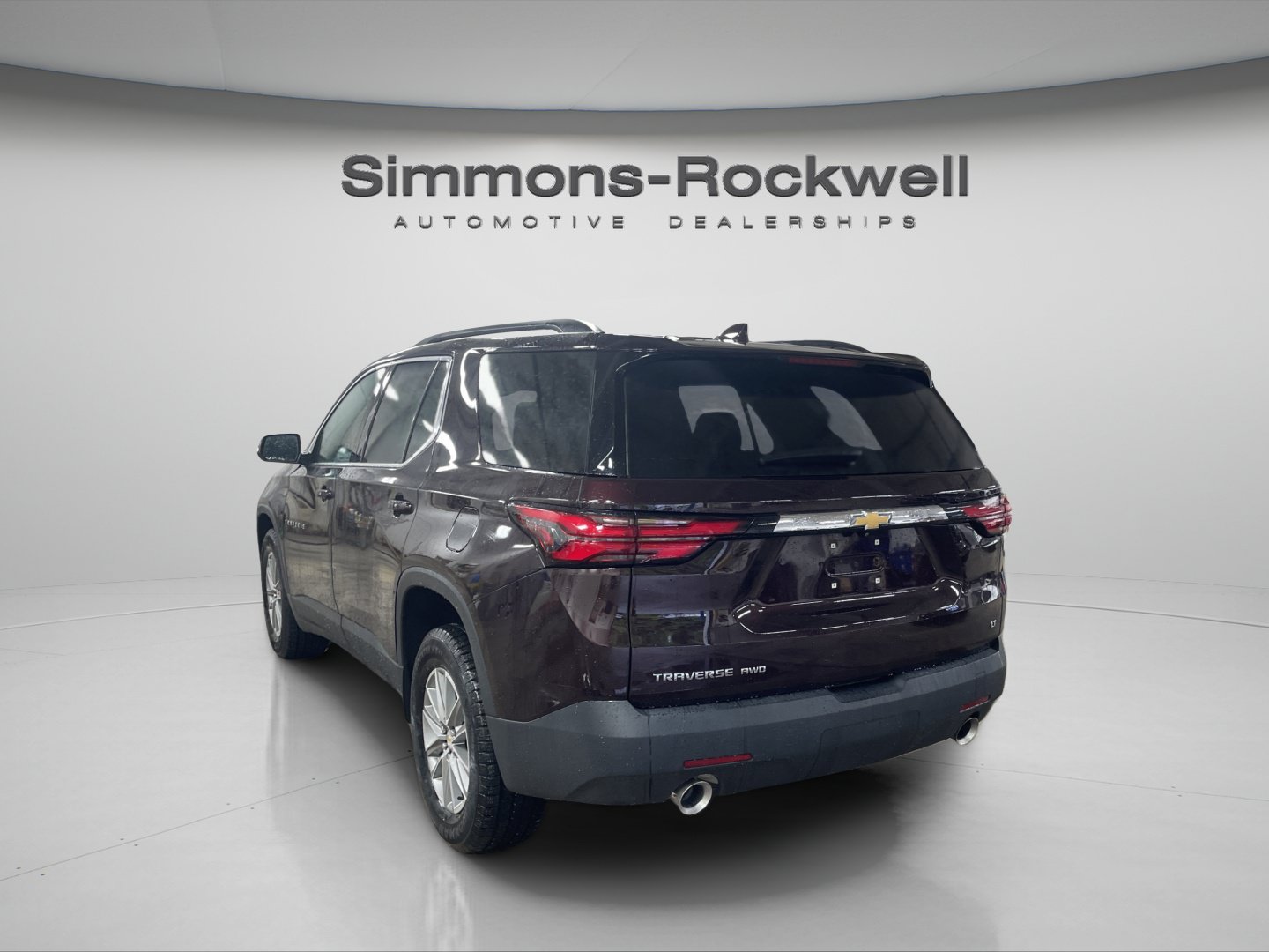 Used 2023 Chevrolet Traverse LT AWD/4WD image 3