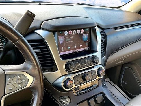 Used 2015 Chevrolet Tahoe LT w/ Luxury Package image 9