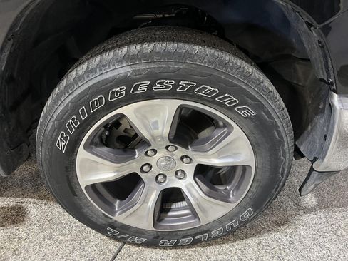 Used 2024 RAM 1500 Laramie AWD/4WD image 26