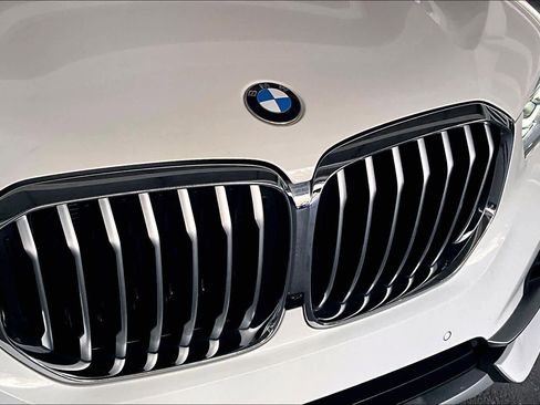 Used 2022 BMW X5 sDrive40i image 28