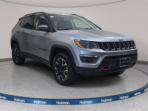 Used 2020 Jeep Compass Trailhawk w/ Leather Interior Group image 4
