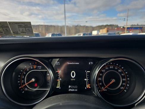 Used 2022 Jeep Wrangler Unlimited Sport image 24