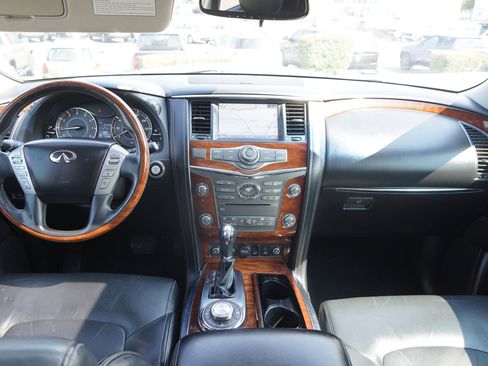 Used 2016 INFINITI QX80 4WD w/ Deluxe Technology Package image 33
