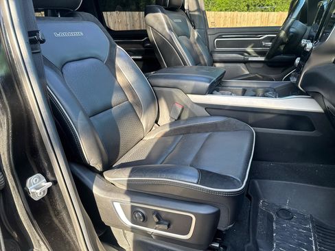 Used 2019 RAM 1500 Laramie AWD/4WD image 31