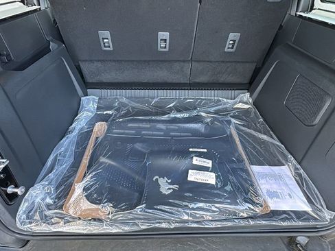 New 2025 Ford Bronco Raptor AWD/4WD image 16