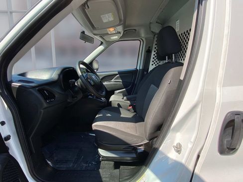 Used 2022 RAM ProMaster City Tradesman image 13