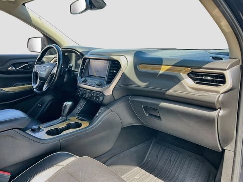 Used 2019 GMC Acadia Denali w/ Technology Package AWD/4WD image 31