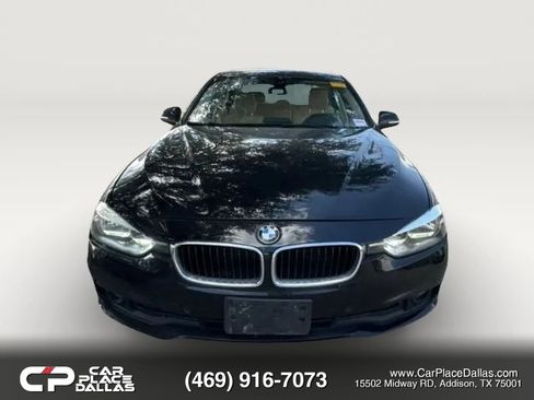 Used 2016 BMW 320i Sedan RWD image 3
