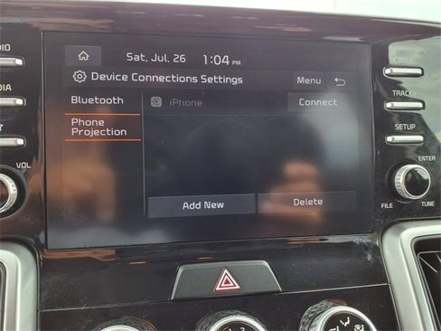 Used 2021 Kia Sorento LX image 11