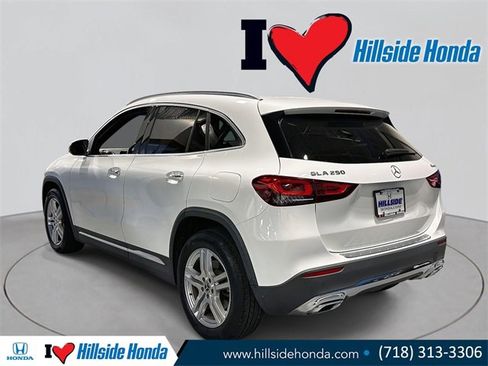 Used 2021 Mercedes-Benz GLA 250 4MATIC image 2