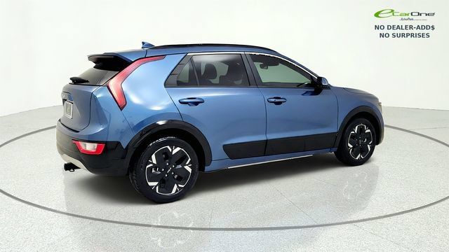 Used 2023 Kia Niro Wind FWD image 9