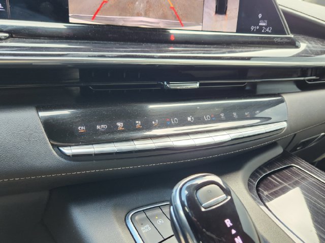 Used 2022 Cadillac Escalade ESV Sport w/ Touring Package AWD/4WD image 18