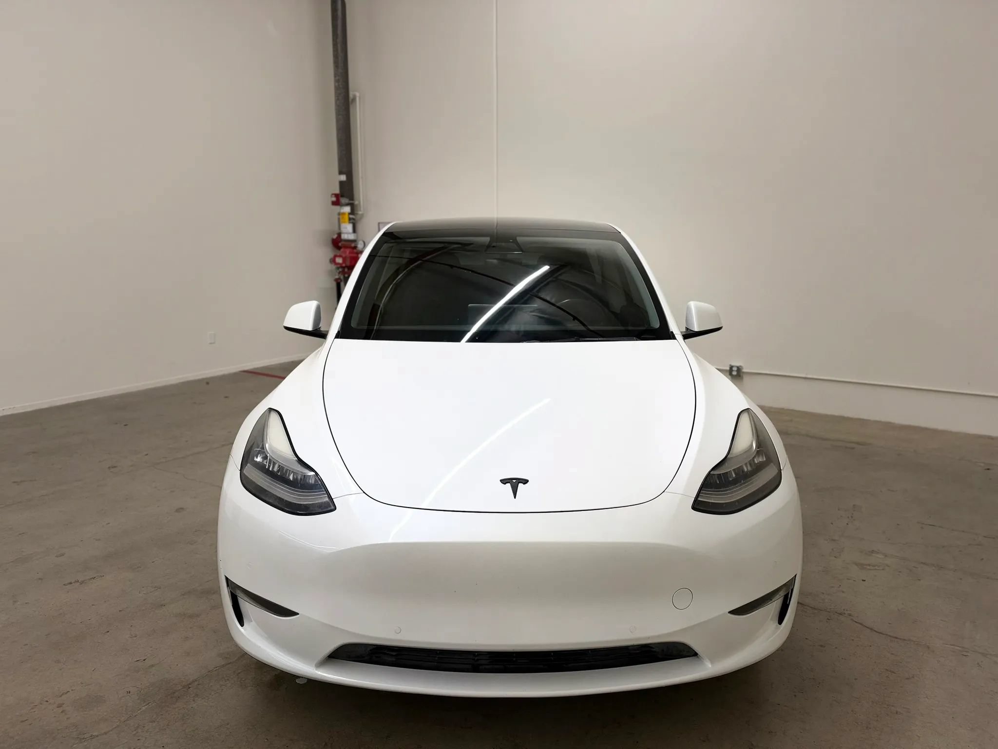 Used 2021 Tesla Model Y Long Range AWD/4WD image 4