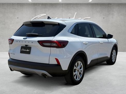 Certified 2023 Ford Escape Active w/ Tech Pack #1 FWD image 17