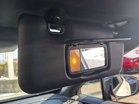 Used 2024 Subaru Crosstrek 2.5i Sport image 30