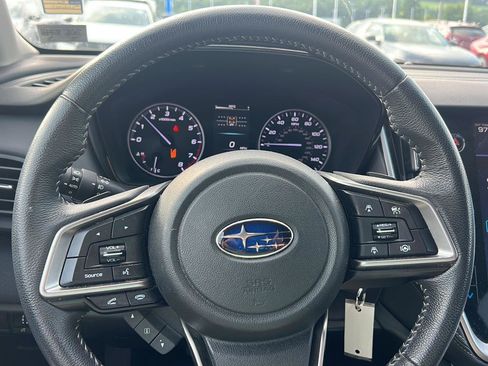 Used 2020 Subaru Outback Premium AWD/4WD image 12