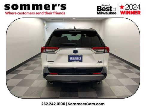 Used 2019 Toyota RAV4 XSE image 4