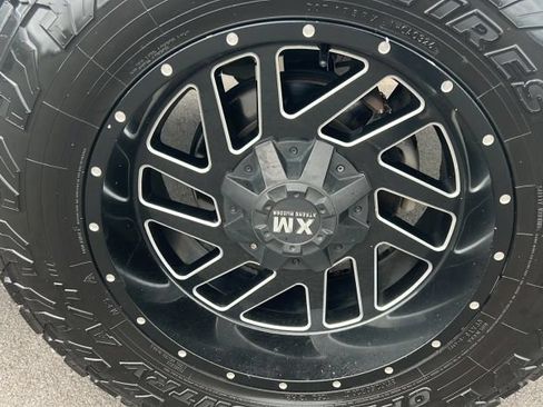 Used 2019 Ford F150 Platinum w/ Max Trailer Tow Package AWD/4WD image 14