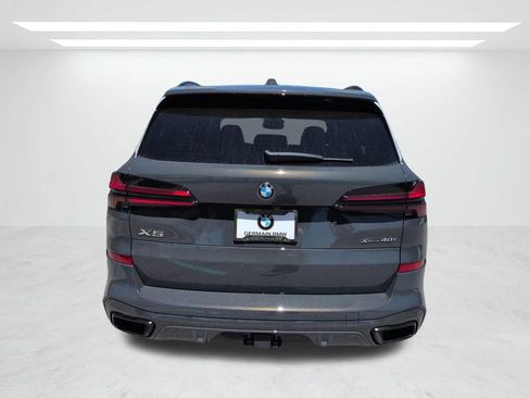 New 2026 BMW X5 xDrive40i w/ Executive Package image 5